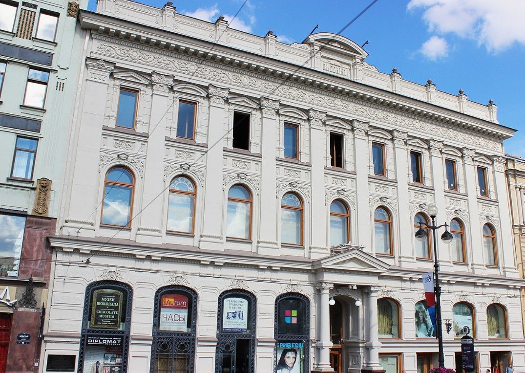 фасад дома, здание по адресу г Санкт-Петербург, Невский пр-кт, д 48