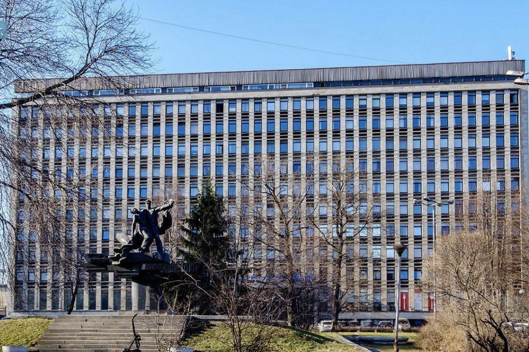 фасад дома, здание по адресу г Санкт-Петербург, ул Межевой канал, д 5 литера АХ