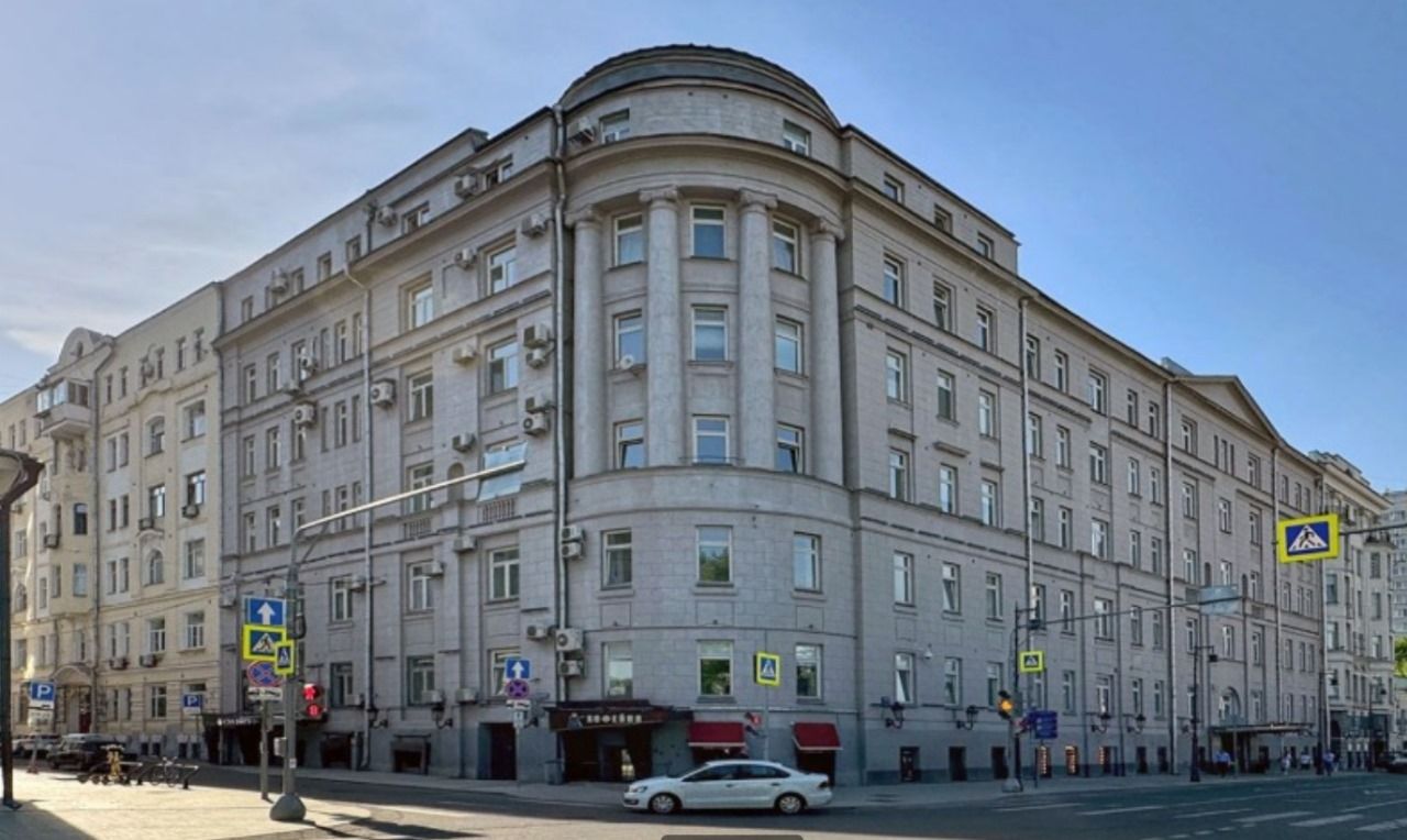 Арендован офис 204 м2 по адресу: ул. Малая Дмитровка, д 23/15, стр. 1. Москва
