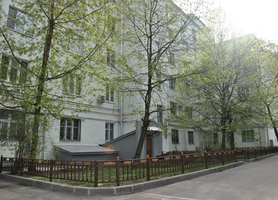 фасад дома, здание по адресу г Москва, Большой Каретный пер, д 17 стр 2