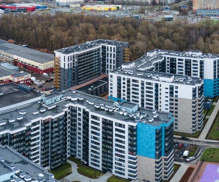 фасад дома, здание по адресу г Санкт-Петербург, Торфяная дорога, д 17 к 6 стр 1