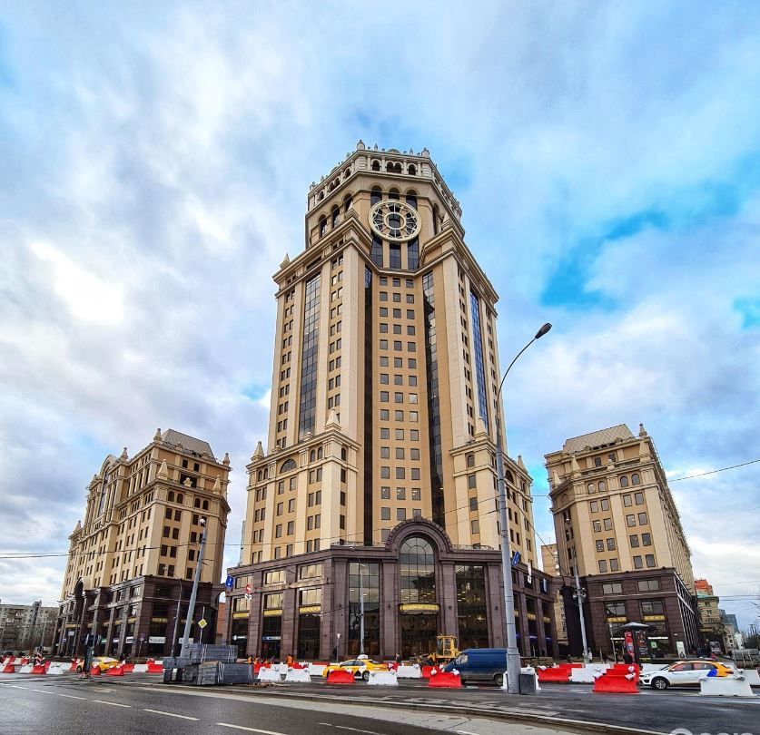 фасад дома, здание по адресу г Москва, Павелецкая пл, д 2 стр 3